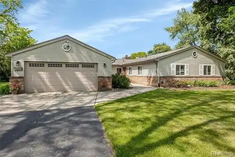 5908 Burnham Road, Bloomfield Hills, MI 48302