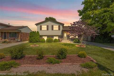 39754 Chart Street, Harrison Township, MI 48045