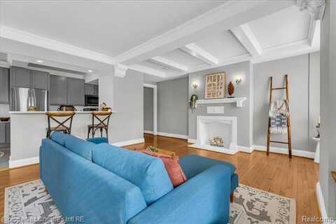 15 E Kirby Street, Detroit, MI 48202