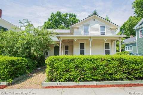 235 E Saint Clair Street, Almont, MI 48003
