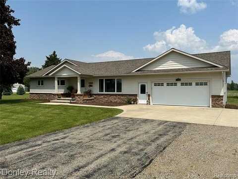 250 N Decker Road, Snover, MI 48727
