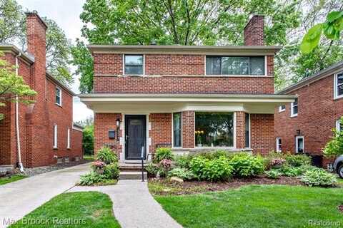 13317 Victoria Avenue, Huntington Woods, MI 48070