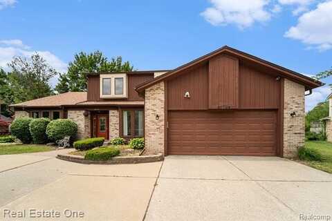 36904 Fox Glen, Farmington Hills, MI 48331