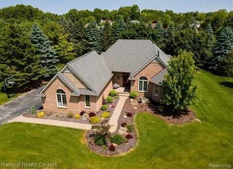1890 Turnberry Court, Oxford, MI 48371
