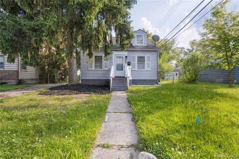 19628 Elkhart Street, Harper Woods, MI 48225