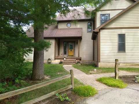 1455 Sand Road, Port Austin, MI 48467