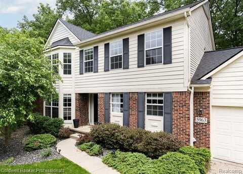 5963 James Head Court, West Bloomfield, MI 48324