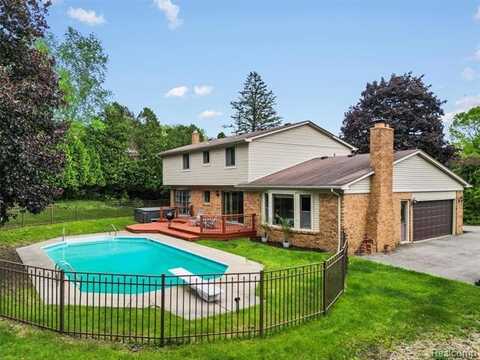 1890 Ludgate Lane, Rochester Hills, MI 48309