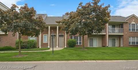 8208 Chesapeake Circle, Walled Lake, MI 48390