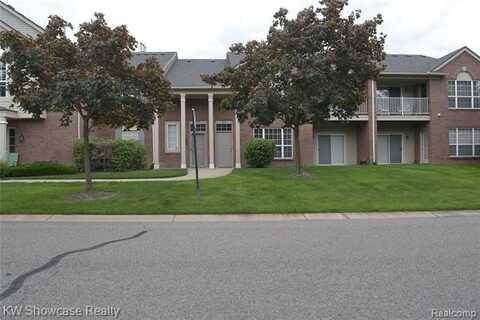 8208 Chesapeake Circle, Troy, MI 48390