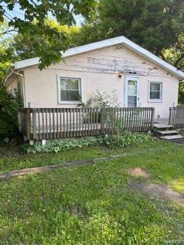 3231 Parker Street, Port Huron, MI 48060