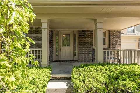 42900 Ledgeview Drive, Novi, MI 48377