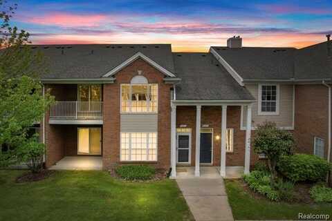 16417 CHATHAM Drive, Macomb, MI 48044