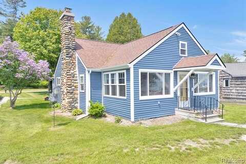 2968 Wolverine Road, East Tawas, MI 48730