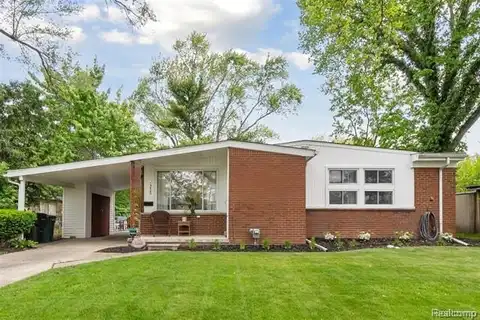 15400 Oak Park Boulevard, Oak Park, MI 48237