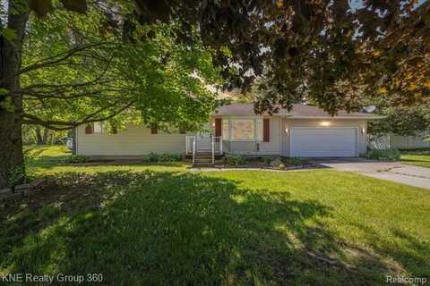 5455 Oak Grove Road, Howell, MI 48855