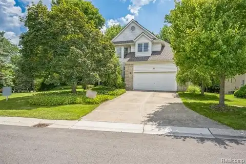 38049 Lantern Hill Court, Farmington Hills, MI 48331