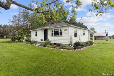 10605 Wilkinson Road, Lennon, MI 48449
