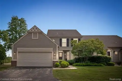 916 Tartan Trail, Bloomfield Hills, MI 48304