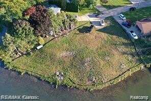 4087 Araby Court, Highland, MI 48356