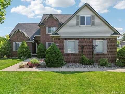8329 Deer Creek Court, Grand Blanc, MI 48439