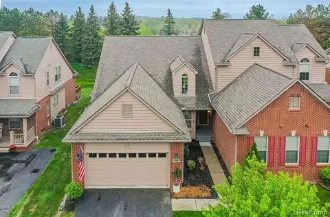 6940 STONEWOOD, Clarkston, MI 48346