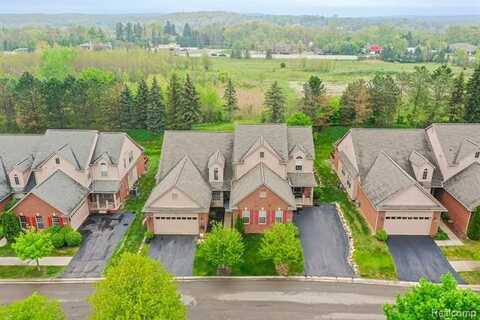 6940 Stonewood, Clarkston, MI 48346