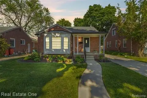 23530 Morton Street, Oak Park, MI 48237