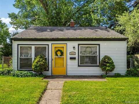 594 E Barrett Avenue, Madison Heights, MI 48071