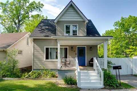 1217 E Madge Avenue, Hazel Park, MI 48030