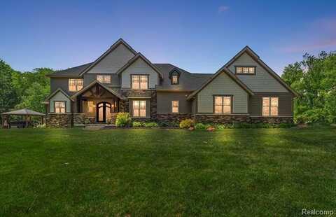 5432 Blood Road, Metamora, MI 48455