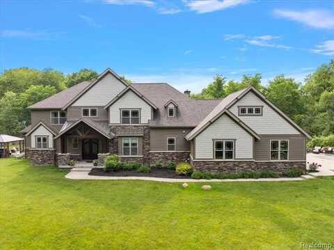 5432 Blood Road, Metamora, MI 48455