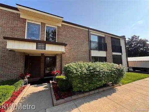 18236 University Park Drive, Livonia, MI 48152