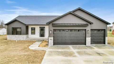 11302 Princewood Circle, Fenton, MI 48430