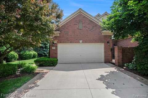 171 Harrington Drive, Troy, MI 48098