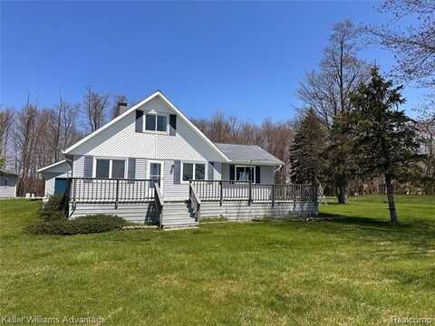 2800 E Booth Road, Au Gres, MI 48703