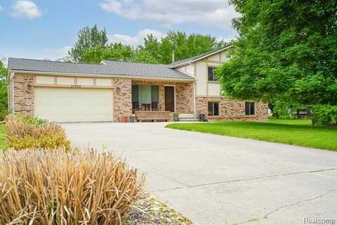 31700 W 10 Mile Road, Farmington Hills, MI 48336