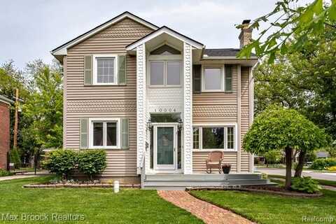 10004 Kingston Avenue, Huntington Woods, MI 48070