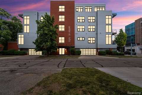 100 N CENTER Street, Royal Oak, MI 48067