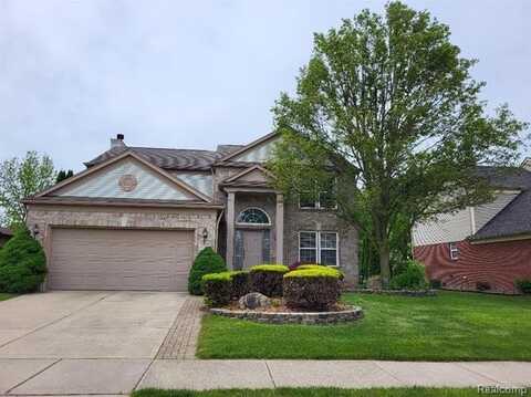 49515 Crusader, Macomb, MI 48044