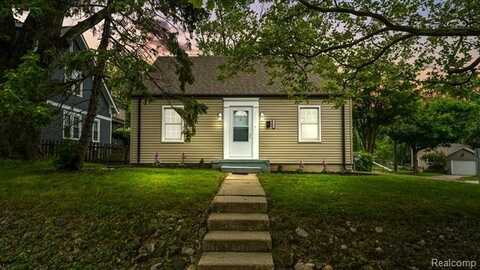 1139 S 7th Street, Ann Arbor, MI 48103