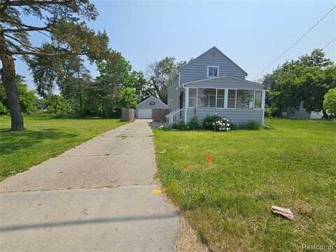 1073 W Bristol Road, Grand Blanc, MI 48507