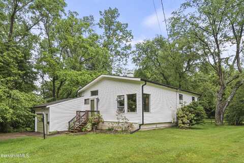 72 Cleveland St, Pittsfield, MA 01201