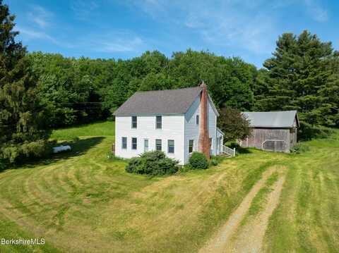 556 Mann Hill Rd, Pownal, VT 05261