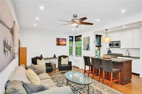 9707 4th Avenue, Brooklyn, NY 11209