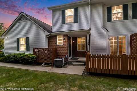 164 Barrington Circle, Lake Orion, MI 48360