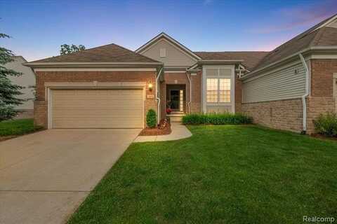 49676 Broadacre Drive, Macomb, MI 48042