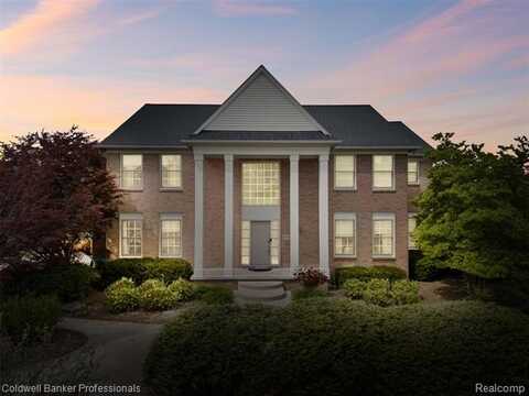49705 Flushing Avenue, Canton, MI 48188