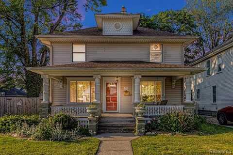 92 Gallup Street, Mount Clemens, MI 48043