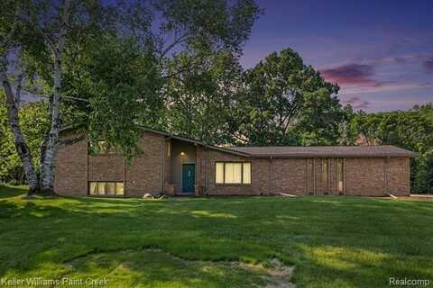 2337 Blockton Road, Rochester Hills, MI 48306